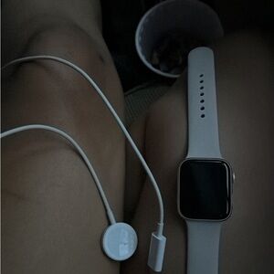 Creme apple watch with Silicone Band - Sleek Wearable - New